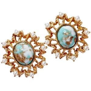 VTG 1960s 1970s Signed Sarah Coventry Mod Faux Pearl Gold Tone Clip On Earrings